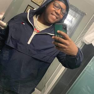 Meet your Posher, Aaron